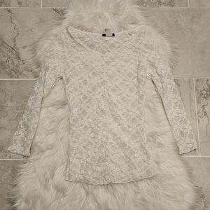 Vintage White Lace Long Sleeve Top
